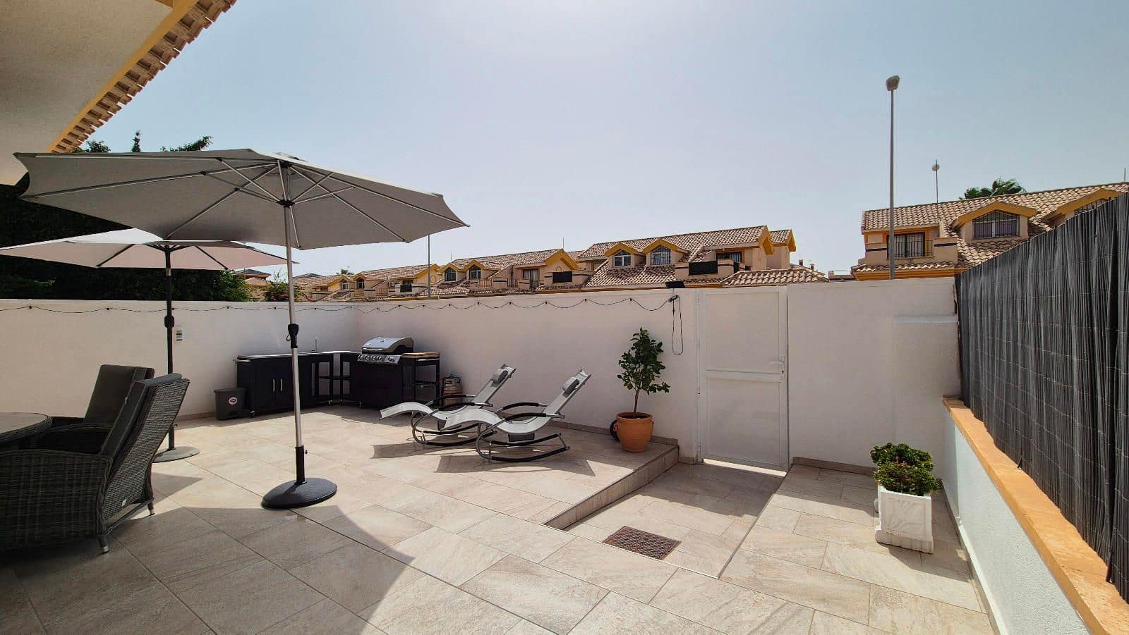 3 chambre Villa/Maison à vendre à Orihuela Costa avec piscine garage - 289 000 € (Ref: 9233765)