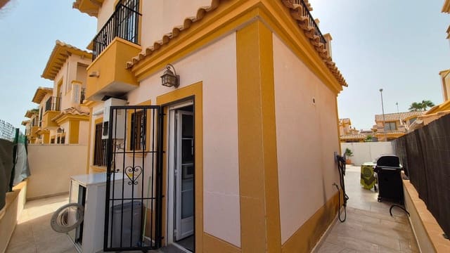 3 chambre Villa/Maison à vendre à Lomas de Cabo Roig - Los Dolses, Orihuela avec piscine garage - 289 000 € (Ref: 9233765)