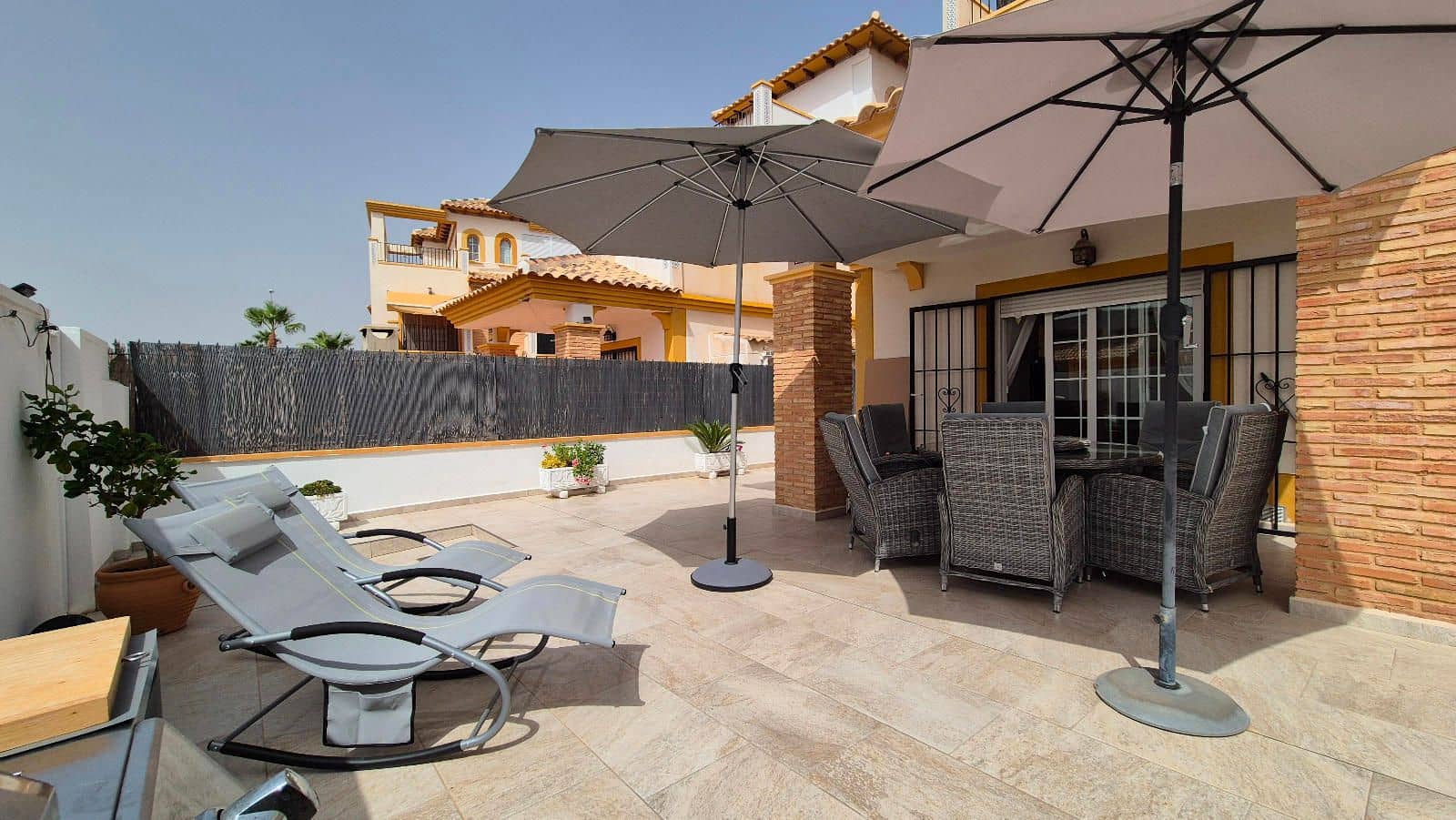 3 chambre Villa/Maison à vendre à Orihuela Costa avec piscine garage - 289 000 € (Ref: 9233765)