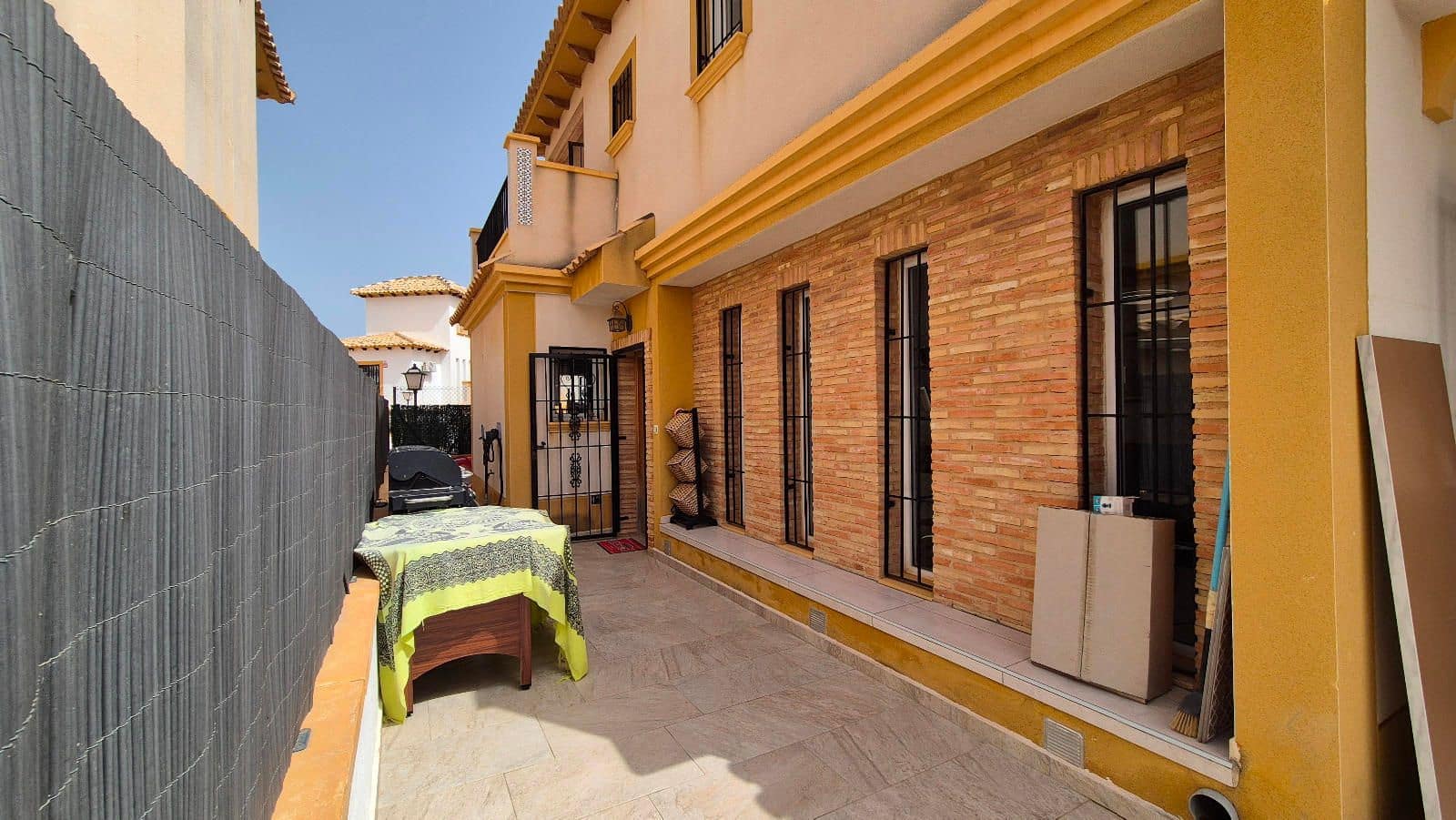 3 chambre Villa/Maison à vendre à Orihuela Costa avec piscine garage - 289 000 € (Ref: 9233765)
