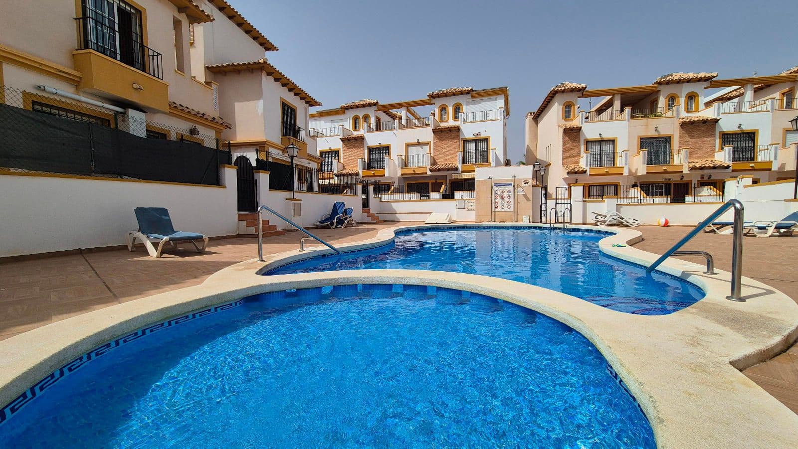 3 chambre Villa/Maison à vendre à Orihuela Costa avec piscine garage - 289 000 € (Ref: 9233765)