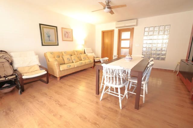 3 bedroom Townhouse for sale in Playa de los Náufragos, Torrevieja with garage - € 255,000 (Ref: 9233774)