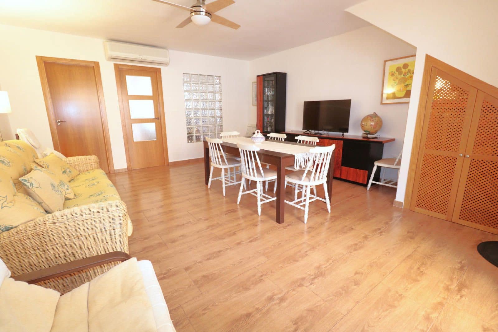 3 soverom Hus til salgs i Torrevieja med garasje - € 255 000 (Ref: 9233774)