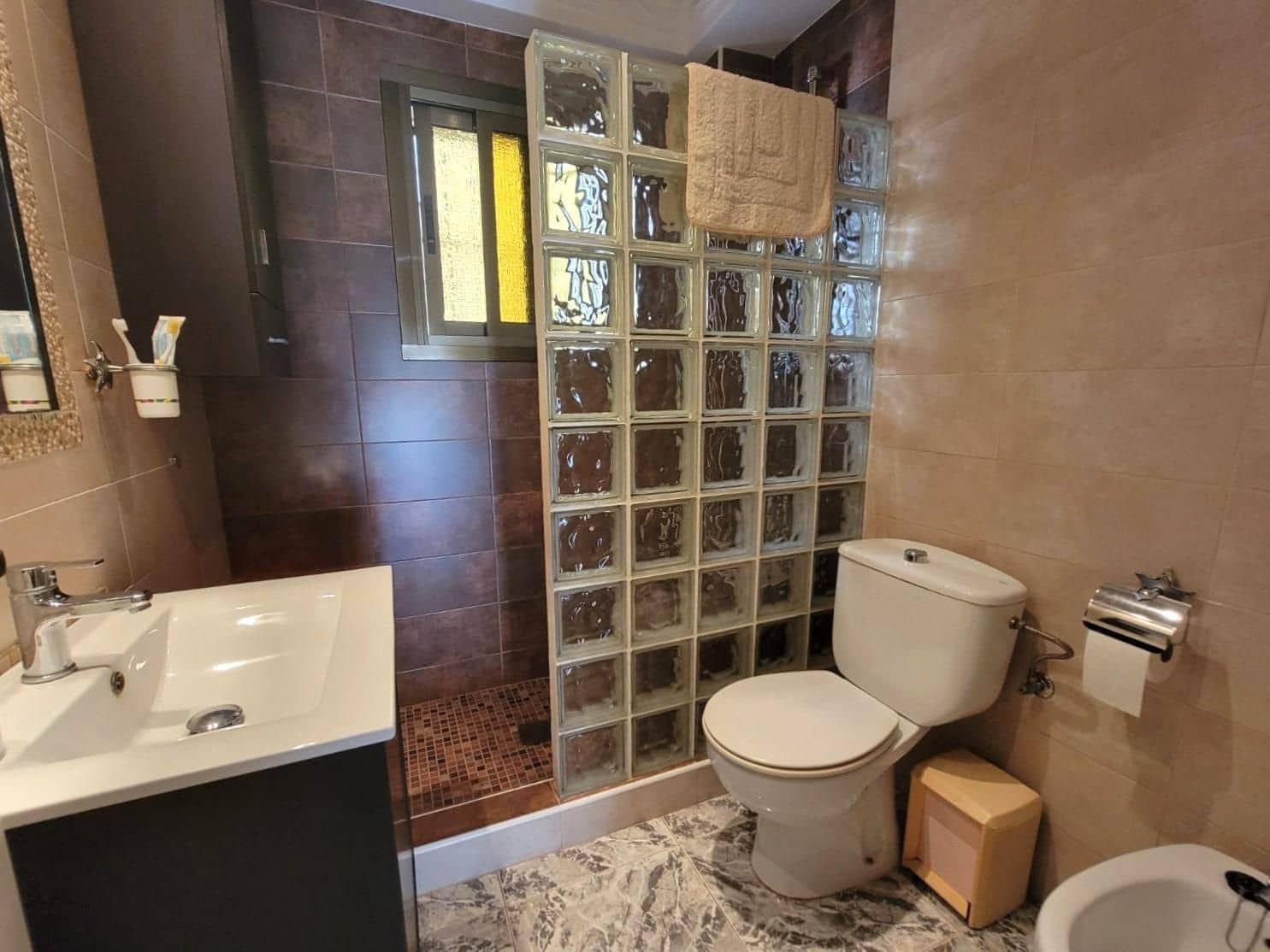 2 sypialnia Willa na sprzedaż w Torrevieja z basenem - 169 000 € (Ref: 9233781)