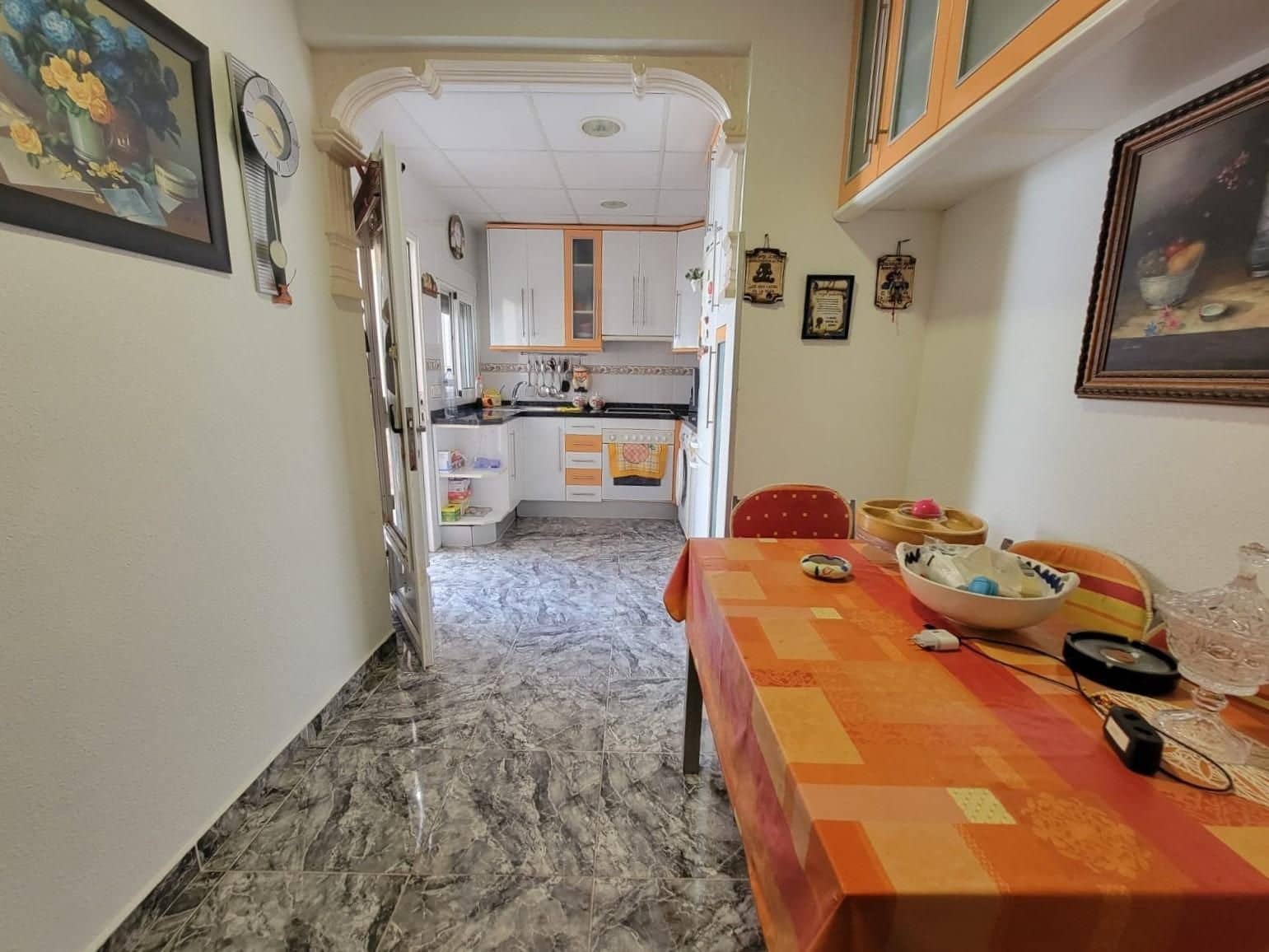 2 sypialnia Willa na sprzedaż w Torrevieja z basenem - 169 000 € (Ref: 9233781)