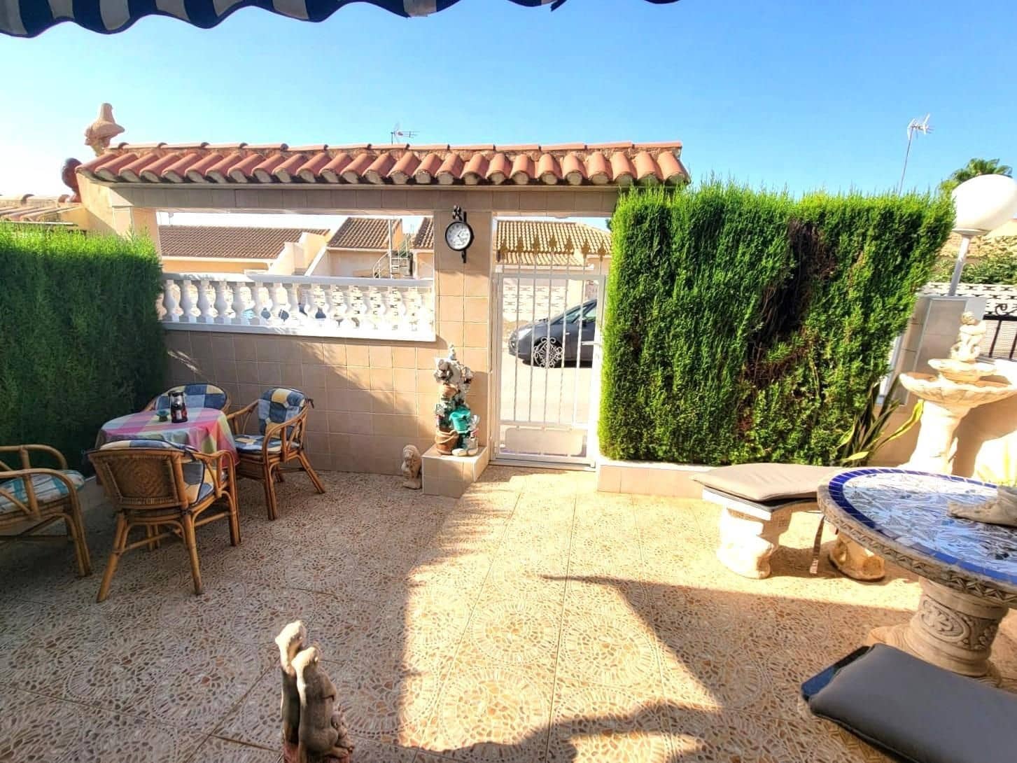 2 sypialnia Willa na sprzedaż w Torrevieja z basenem - 169 000 € (Ref: 9233781)