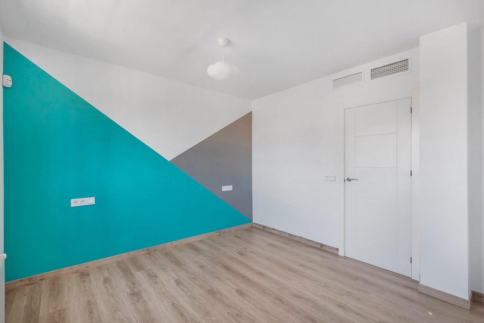 4 bedroom Villa for sale in Aguas Nuevas with pool garage - € 549,000 (Ref: 9233785)