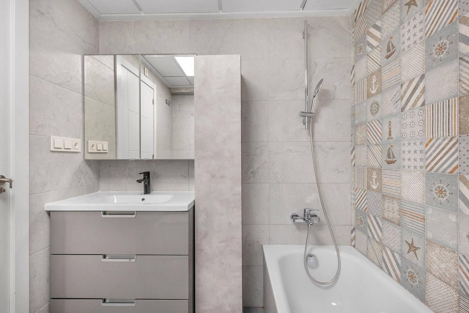 4 bedroom Villa for sale in Aguas Nuevas with pool garage - € 549,000 (Ref: 9233785)