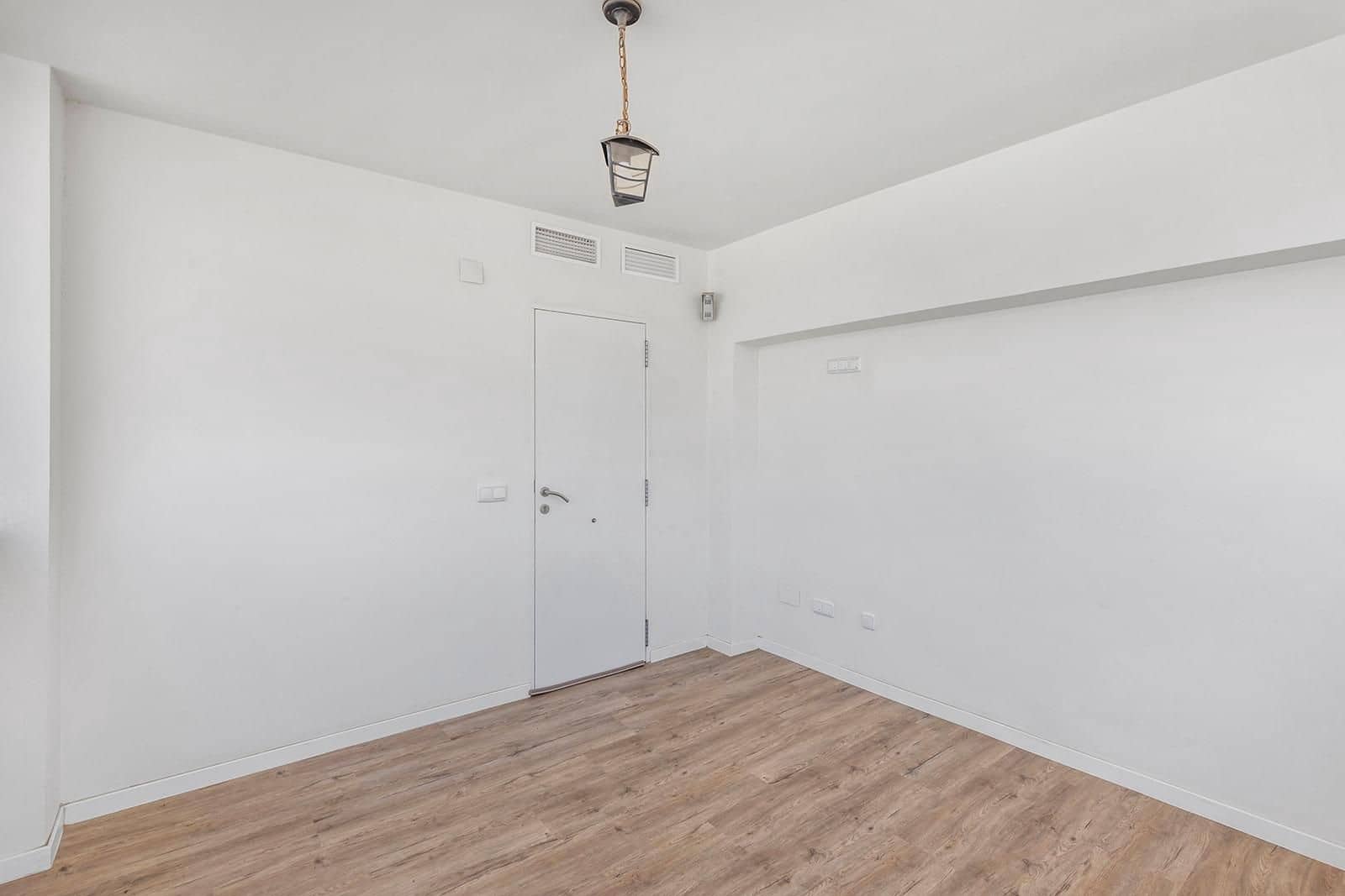 4 bedroom Villa for sale in Aguas Nuevas with pool garage - € 549,000 (Ref: 9233785)