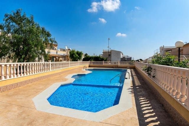 Chalet de 2 habitaciones en Los Altos en venta con piscina - 125.000 € (Ref: 9233786)