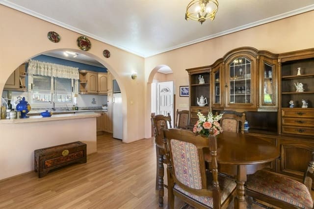 3 Zimmer Villa zu verkaufen in Ciudad Quesada, Rojales mit Pool Garage - 349.000 € (Ref: 9233787)