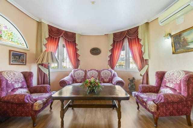 3 Zimmer Villa zu verkaufen in Ciudad Quesada, Rojales mit Pool Garage - 349.000 € (Ref: 9233787)