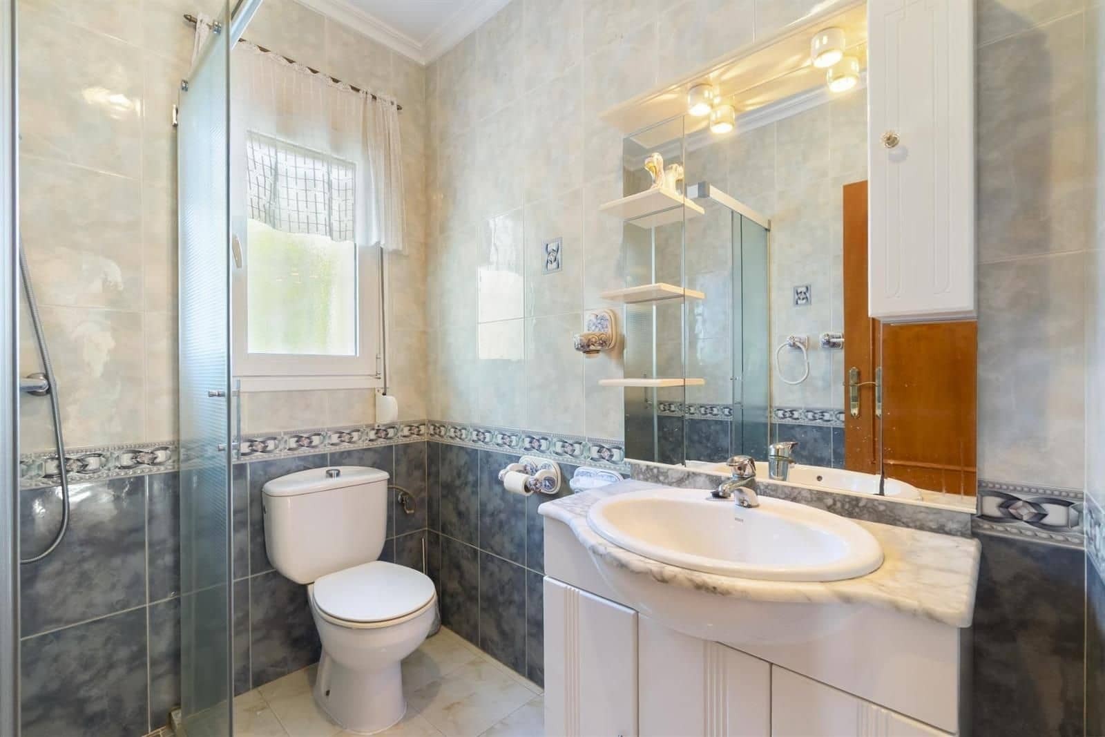 3 Zimmer Villa zu verkaufen in Ciudad Quesada mit Pool Garage - 349.000 € (Ref: 9233787)