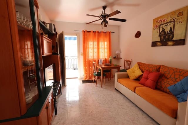 2 bedroom Villa for sale in Playa Flamenca, Orihuela with pool - € 147,000 (Ref: 9233789)