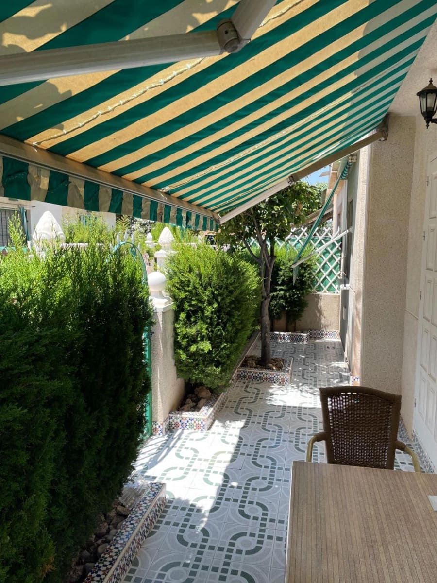 3 bedroom Villa for sale in Los Altos with pool - € 164,500 (Ref: 9233791)