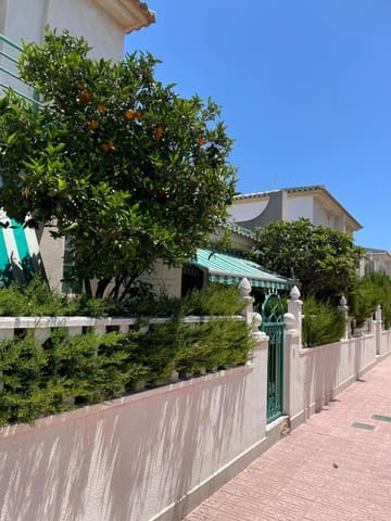 3 bedroom Villa for sale in Los Altos with pool - € 164,500 (Ref: 9233791)