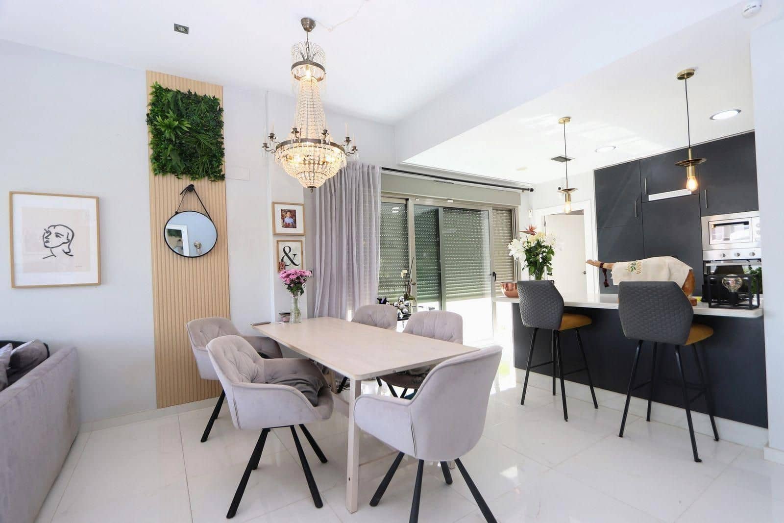 5 sovrum Villa till salu i Villamartin med pool - 487 000 € (Ref: 9233795)