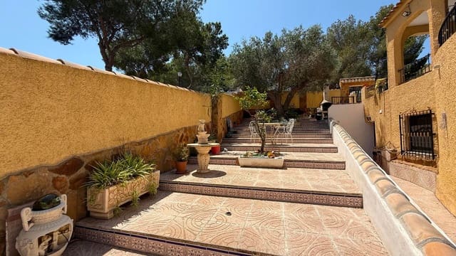 6 soverom Villa til salgs i Las Filipinas med svømmebasseng - € 450 000 (Ref: 9233798)