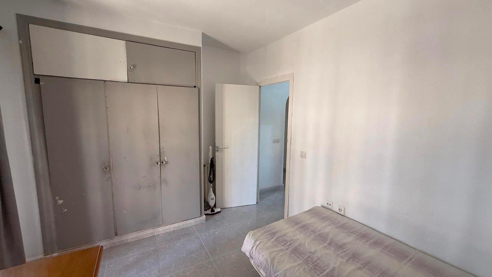 6 soverom Villa til salgs i Orihuela Costa med svømmebasseng - € 450 000 (Ref: 9233798)