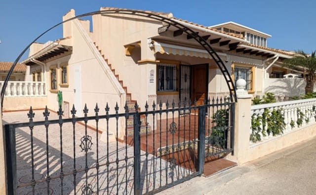 2 quarto Moradia para venda em Playa Flamenca, Orihuela com piscina garagem - 179 000 € (Ref: 9233801)