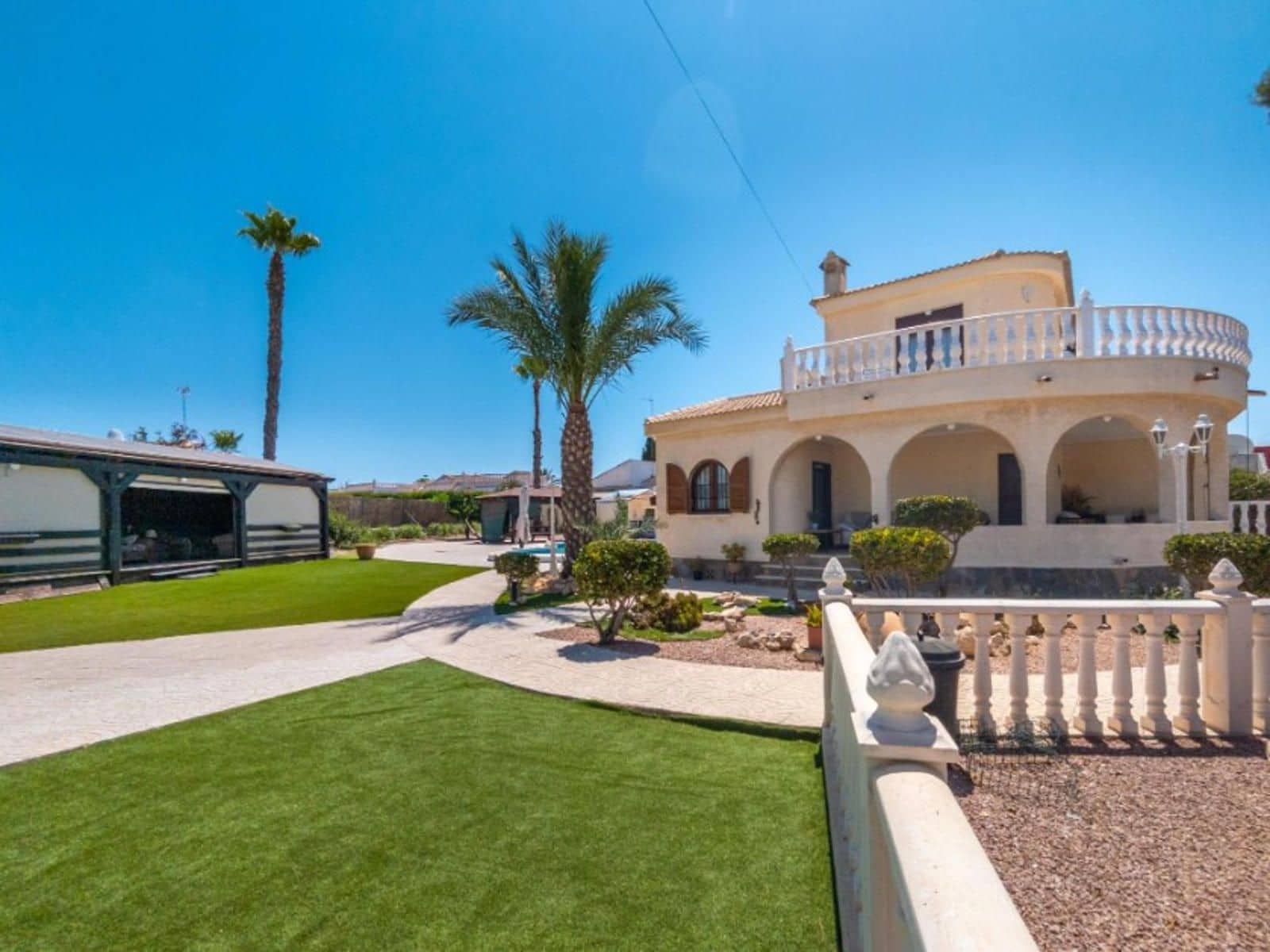 4 sovrum Villa till salu i El Chaparral med pool garage - 590 000 € (Ref: 9233805)