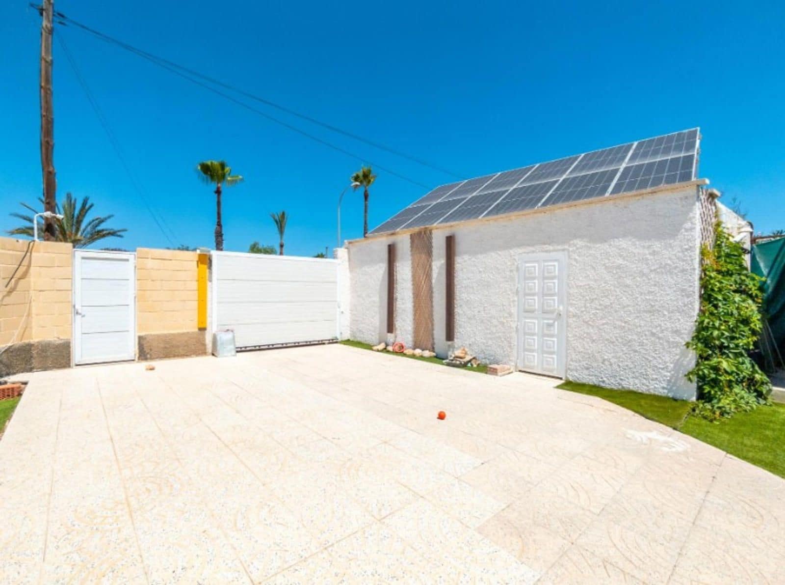 4 sovrum Villa till salu i El Chaparral med pool garage - 590 000 € (Ref: 9233805)