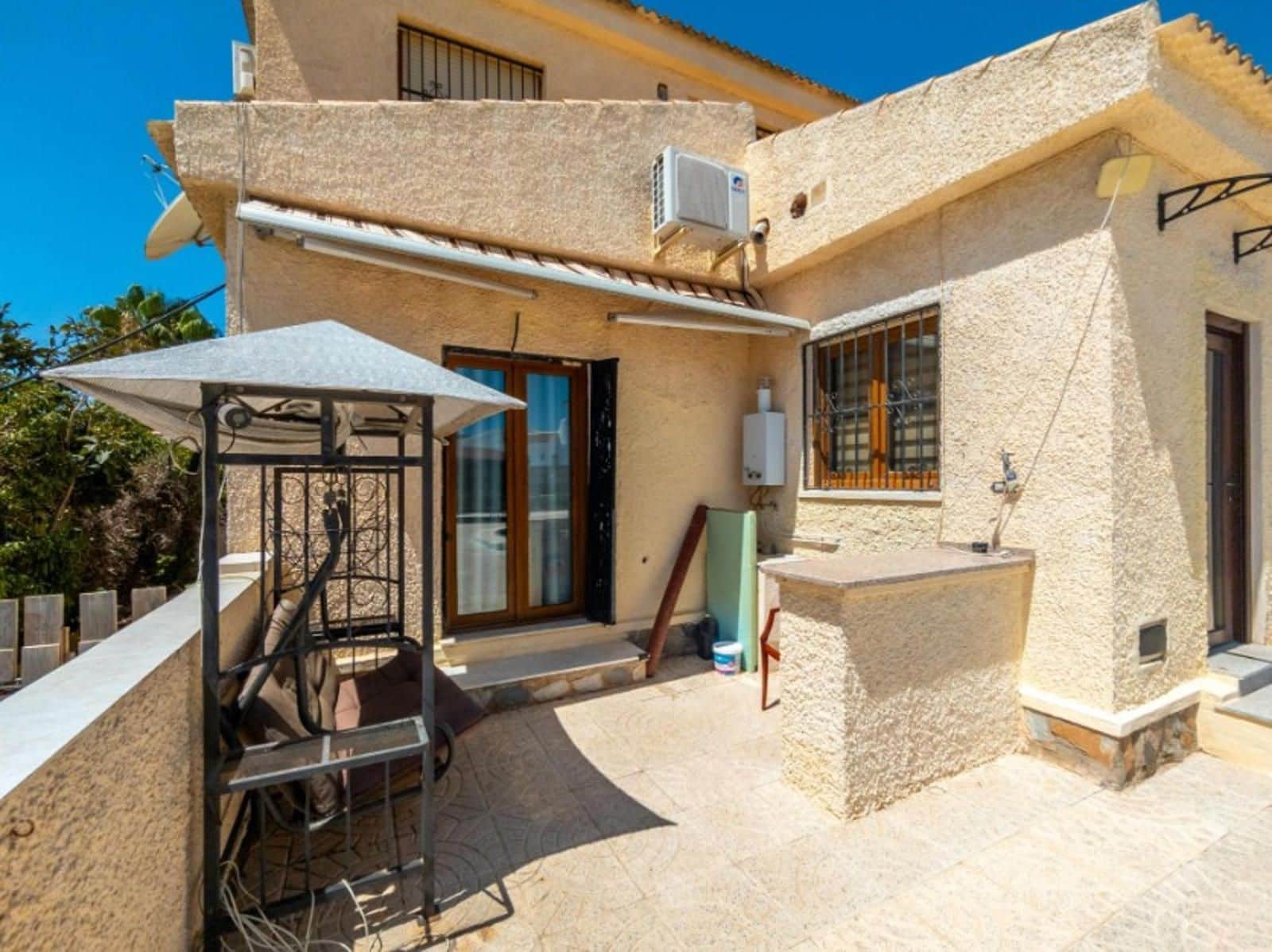 4 sovrum Villa till salu i El Chaparral med pool garage - 590 000 € (Ref: 9233805)