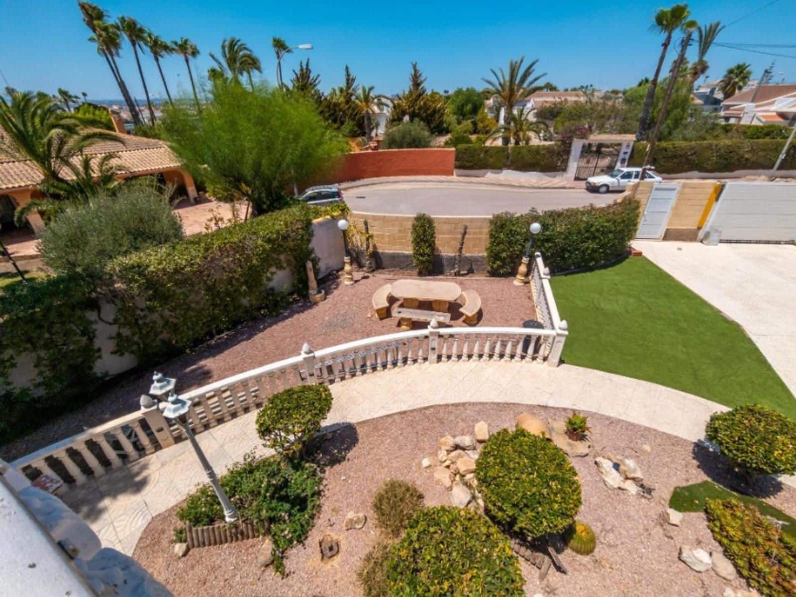 4 sovrum Villa till salu i El Chaparral med pool garage - 590 000 € (Ref: 9233805)