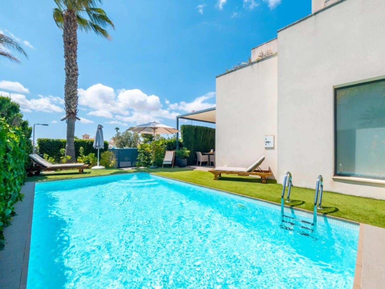 3 chambre Villa/Maison à vendre à Ciudad Quesada avec piscine garage - 385 000 € (Ref: 9233806)