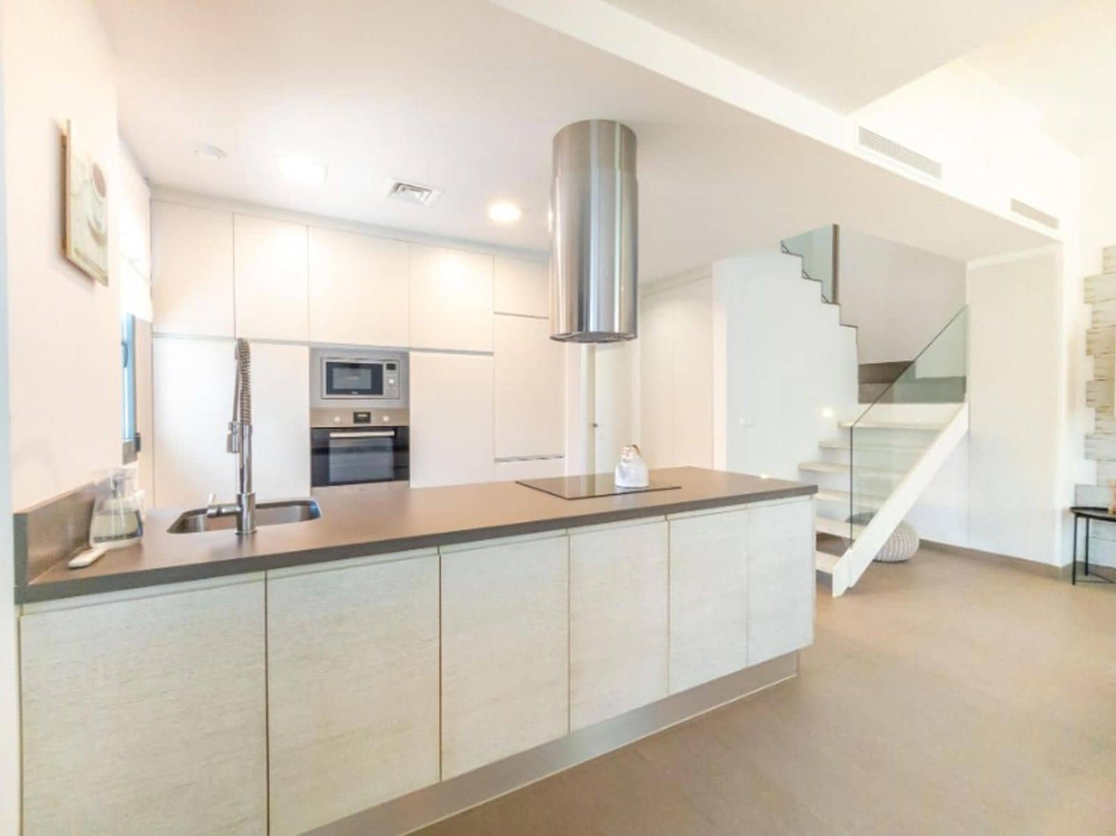 3 chambre Villa/Maison à vendre à Ciudad Quesada avec piscine garage - 385 000 € (Ref: 9233806)