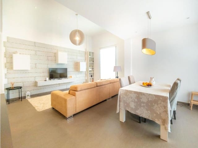 3 chambre Villa/Maison à vendre à Ciudad Quesada, Rojales avec piscine garage - 385 000 € (Ref: 9233806)