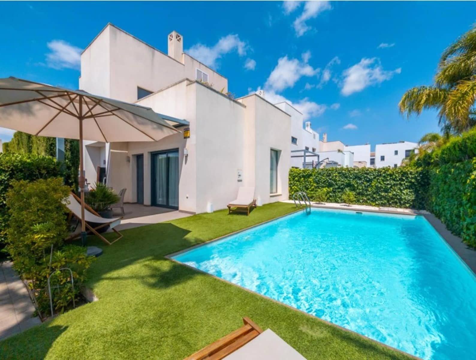 3 chambre Villa/Maison à vendre à Ciudad Quesada avec piscine garage - 385 000 € (Ref: 9233806)