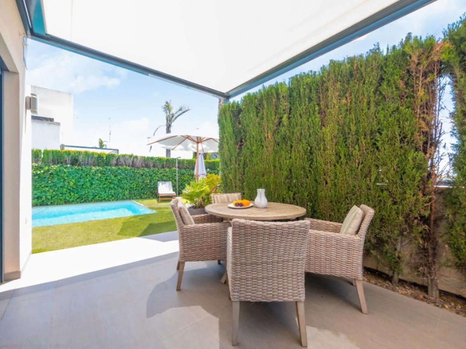 3 chambre Villa/Maison à vendre à Ciudad Quesada avec piscine garage - 385 000 € (Ref: 9233806)