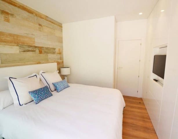 4 quarto Moradia para venda em Las Colinas Golf, Orihuela com piscina - 630 000 € (Ref: 9233819)