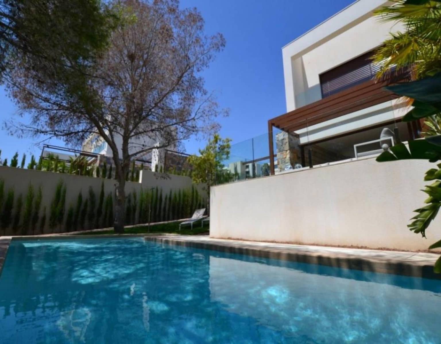 4 quarto Moradia para venda em Orihuela Costa com piscina - 630 000 € (Ref: 9233819)