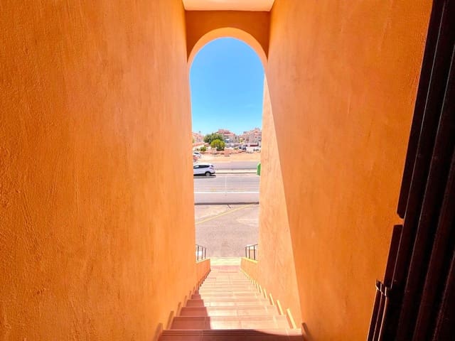 2 sovrum Lägenhet till salu i Playa Flamenca, Orihuela - 124 950 € (Ref: 9235064)