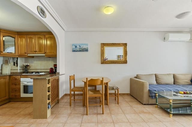 2 bedroom Villa for sale in El Molino, Torrevieja with pool garage - € 149,000 (Ref: 9237309)