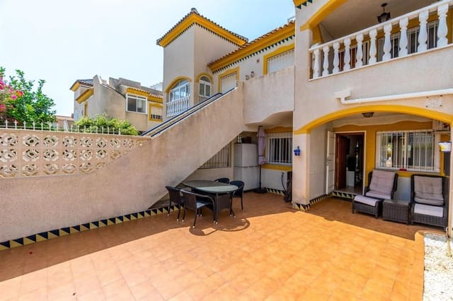 2 bedroom Villa for sale in El Molino, Torrevieja with pool garage - € 149,000 (Ref: 9237309)