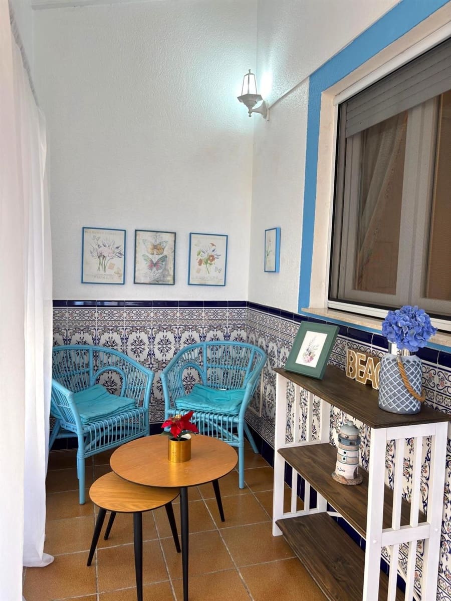 3 soverom Hus til salgs i Torrevieja med svømmebasseng - € 199 000 (Ref: 9237311)