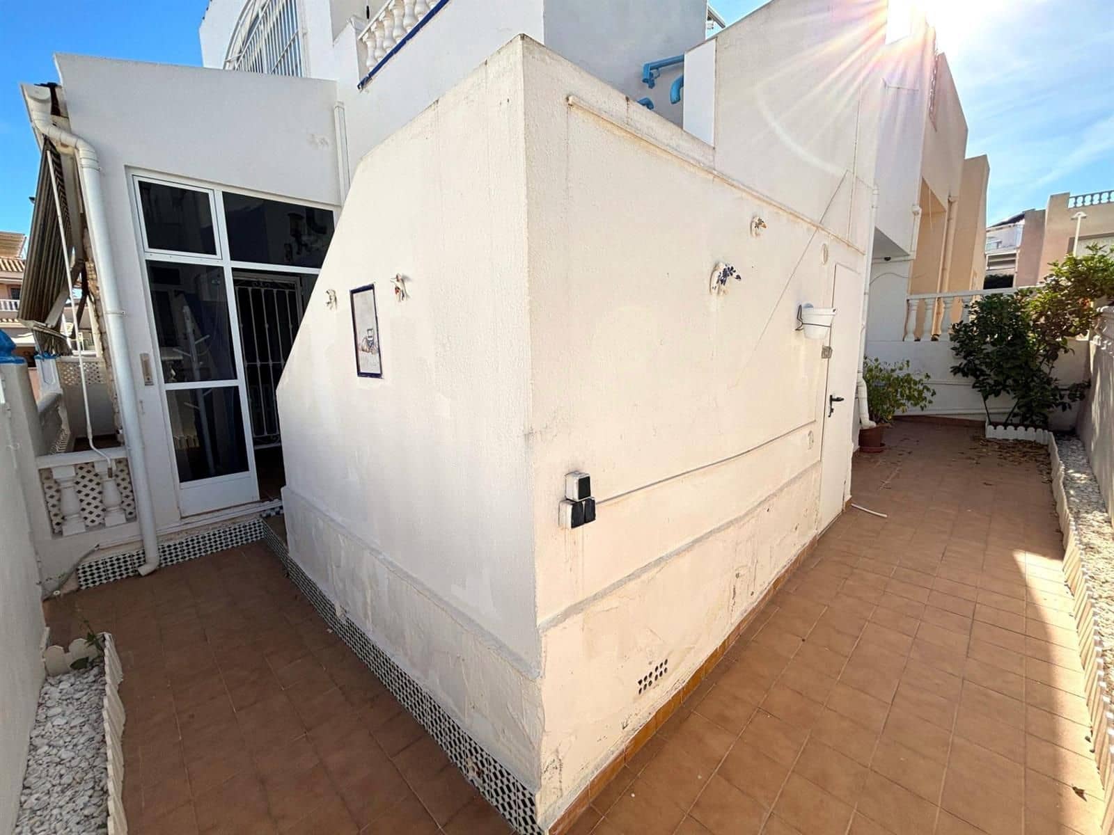 3 soverom Hus til salgs i Torrevieja med svømmebasseng - € 199 000 (Ref: 9237311)