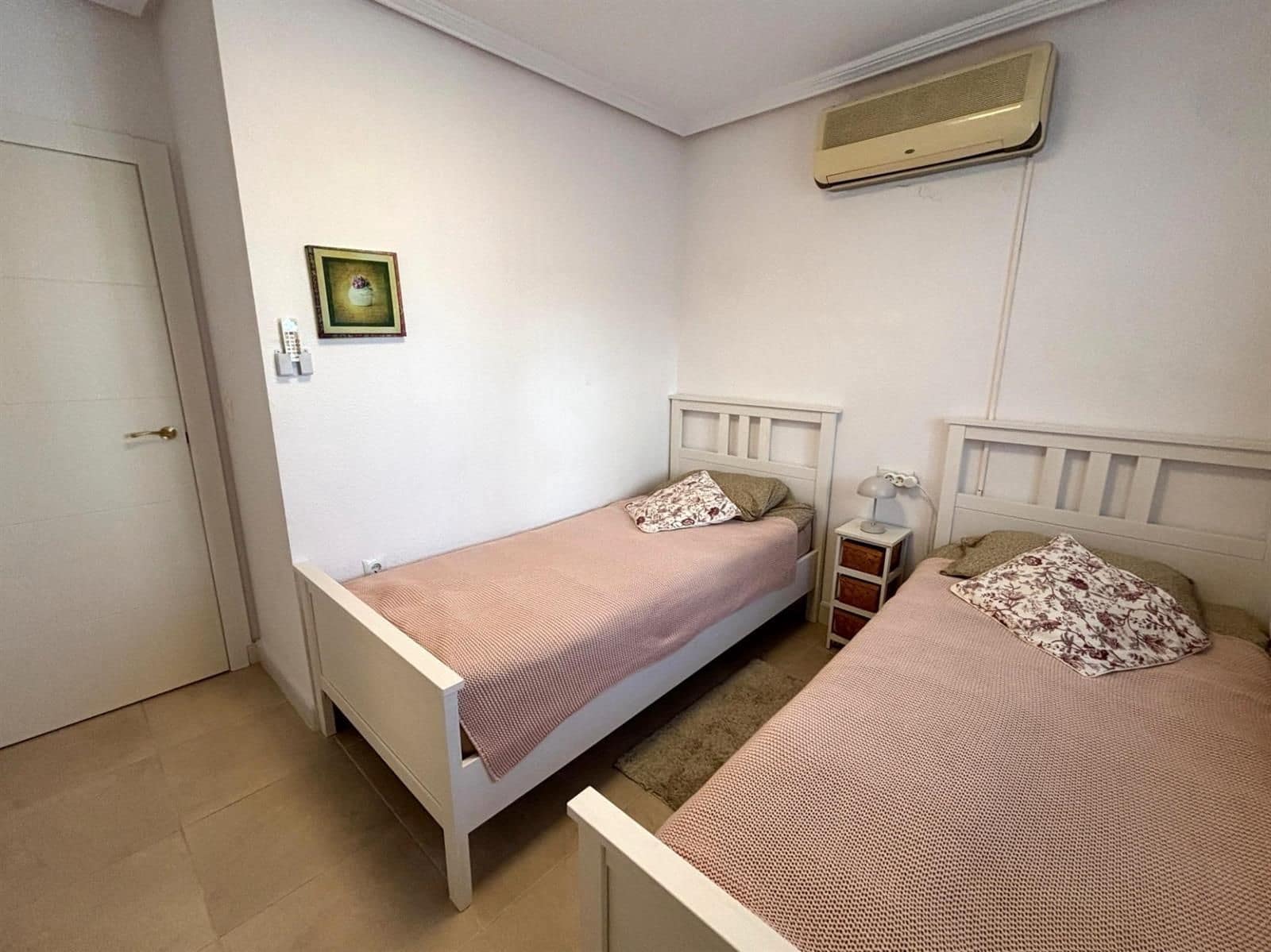 3 soverom Hus til salgs i Torrevieja med svømmebasseng - € 199 000 (Ref: 9237311)