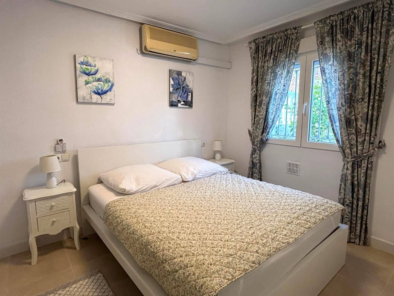 3 soverom Hus til salgs i Torrevieja med svømmebasseng - € 199 000 (Ref: 9237311)