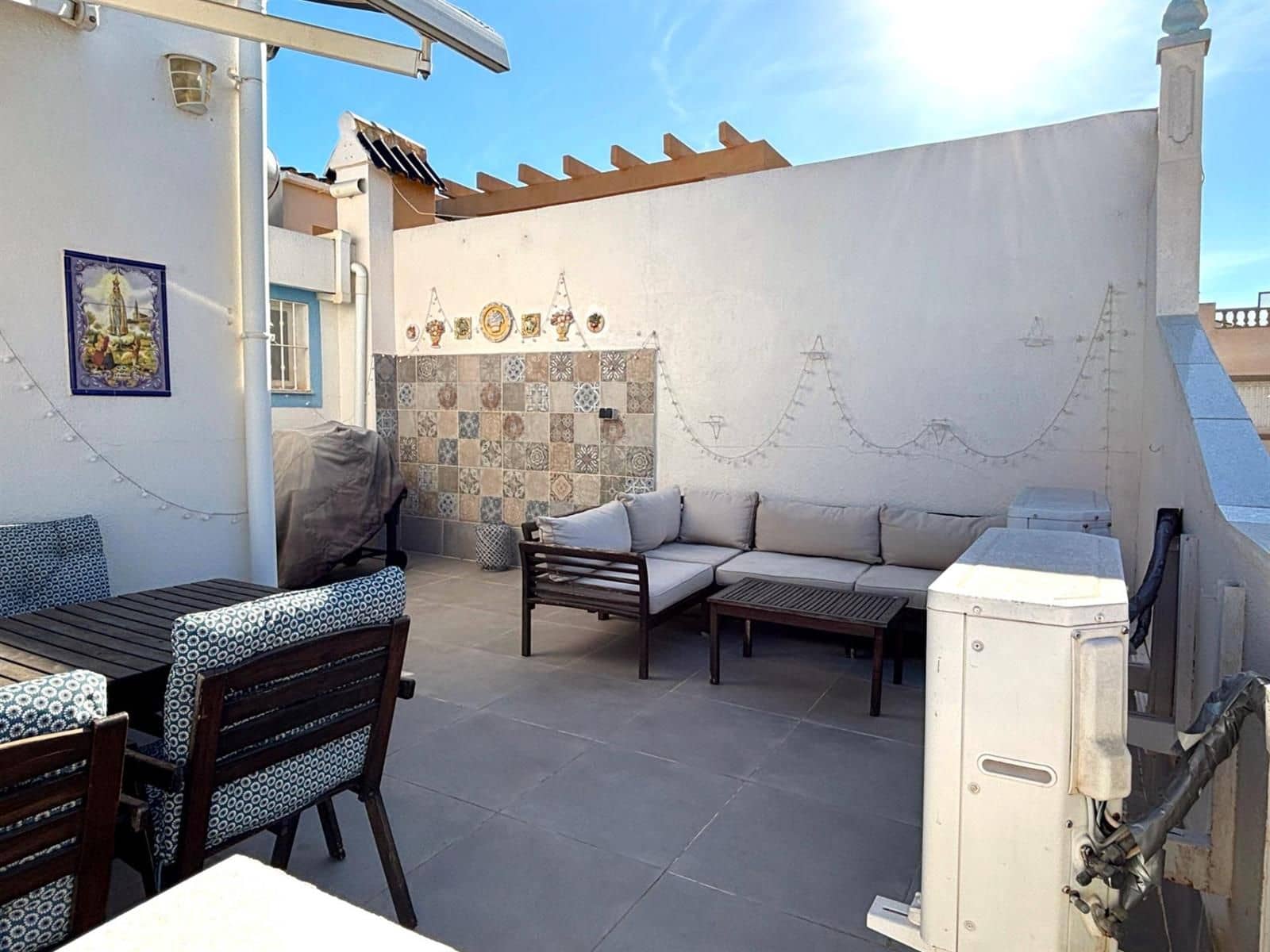 3 soverom Hus til salgs i Torrevieja med svømmebasseng - € 199 000 (Ref: 9237311)