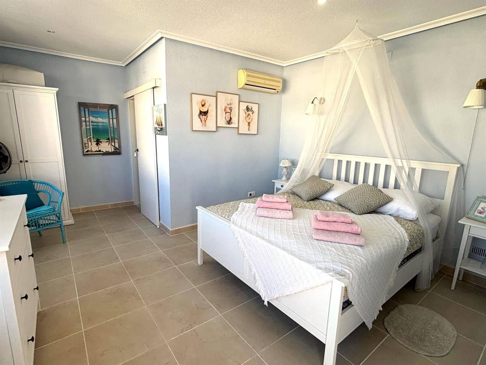 3 soverom Hus til salgs i Torrevieja med svømmebasseng - € 199 000 (Ref: 9237311)