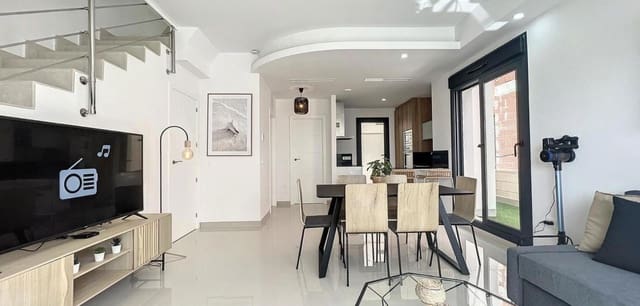 3 Zimmer Villa zu verkaufen in Villamartin, Orihuela mit Pool - 336.000 € (Ref: 9237313)