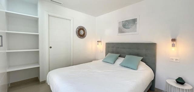 3 Zimmer Villa zu verkaufen in Villamartin, Orihuela mit Pool - 336.000 € (Ref: 9237313)