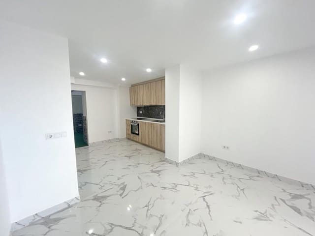 3 slaapkamer Flat te koop in Playa de los Náufragos, Torrevieja - € 225.000 (Ref: 9237320)