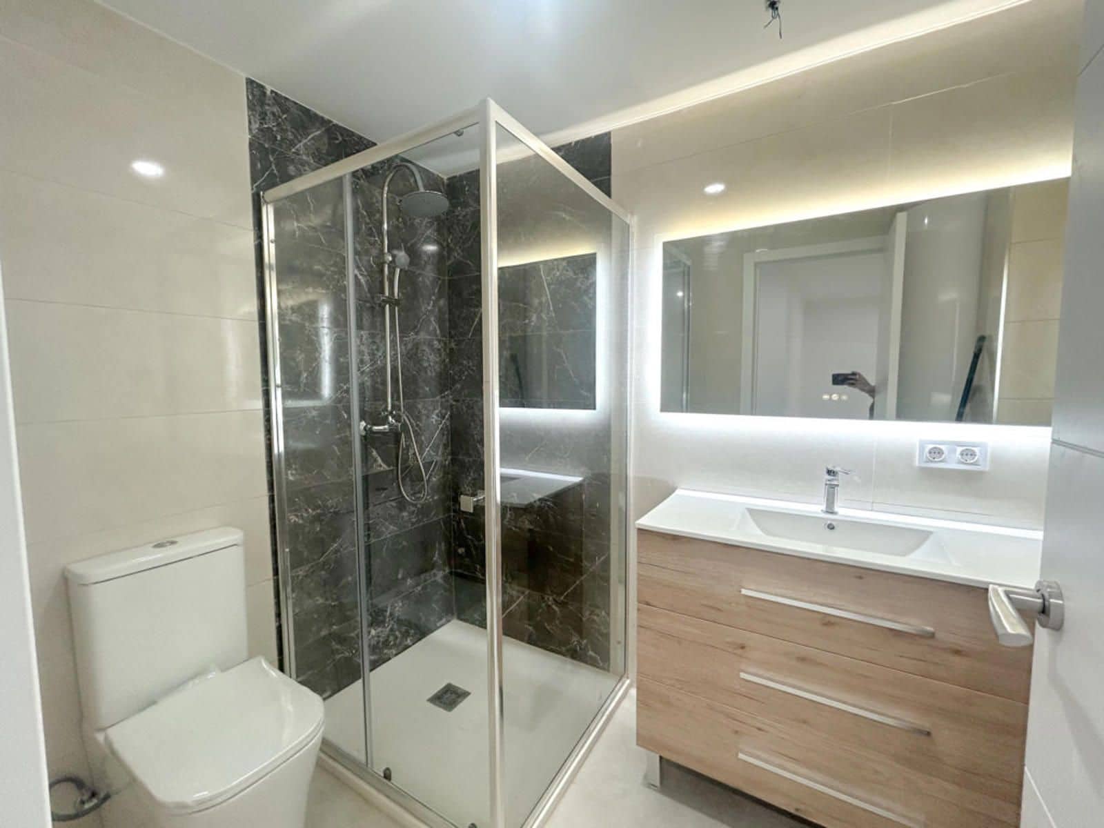 3 sovrum Lägenhet till salu i Torrevieja - 225 000 € (Ref: 9237320)