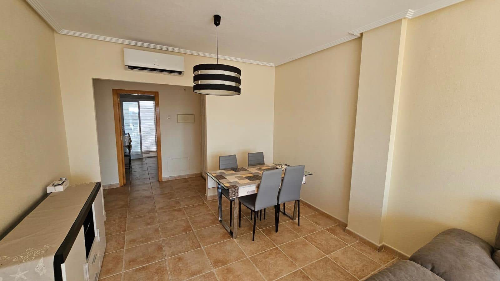 2 soveværelse Lejlighed til salg i Torrevieja med swimmingpool garage - € 220.000 (Ref: 9237321)