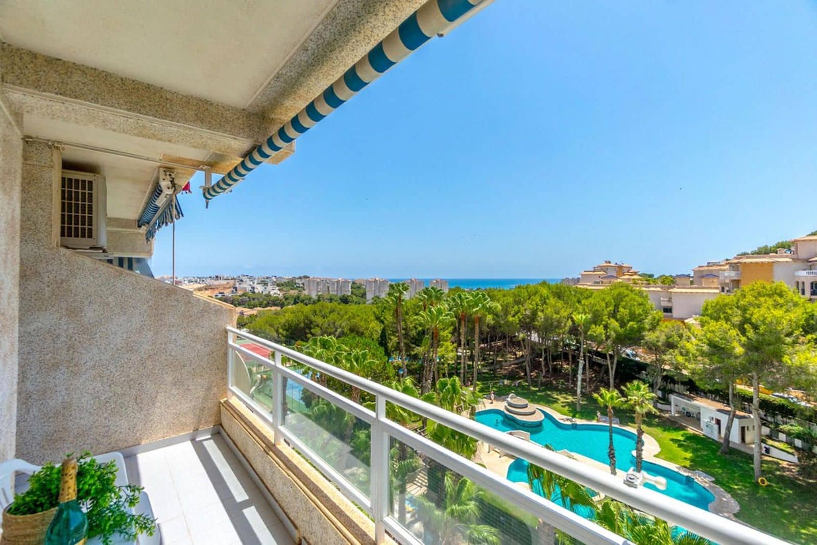 2 soveværelse Lejlighed til salg i Dehesa de Campoamor med swimmingpool - € 160.000 (Ref: 9237343)
